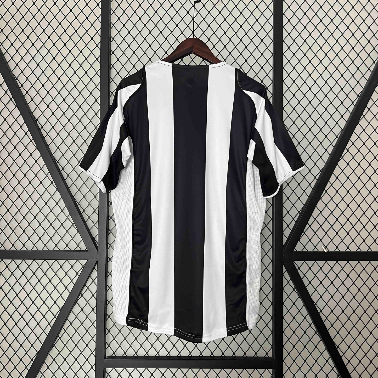 Juventus 04-05 Home short sleeve