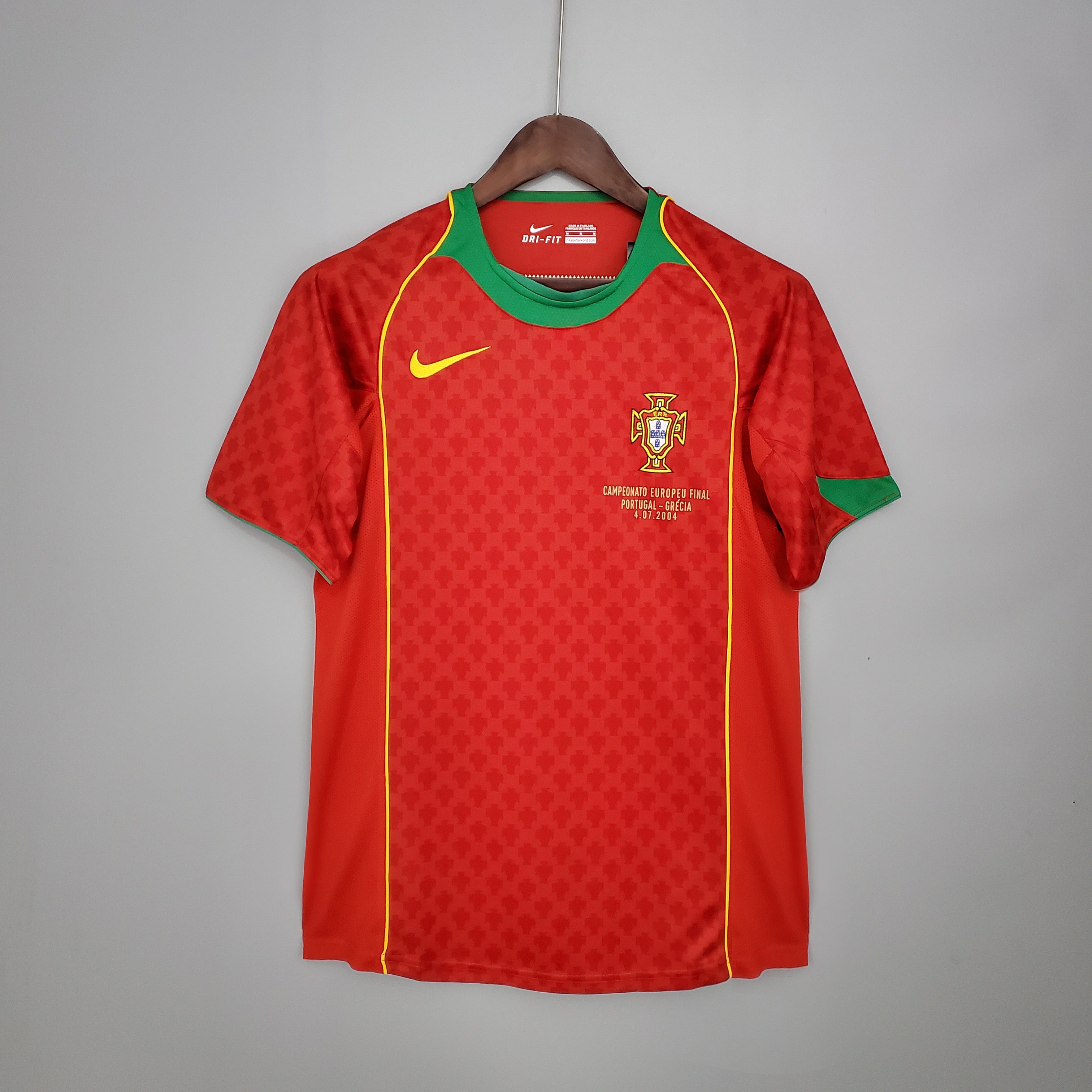 Portugal 2004 Home short sleeve – Club de Jerseys