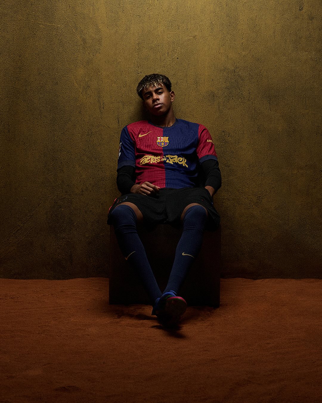 Barcelona 24-25 Home fan version