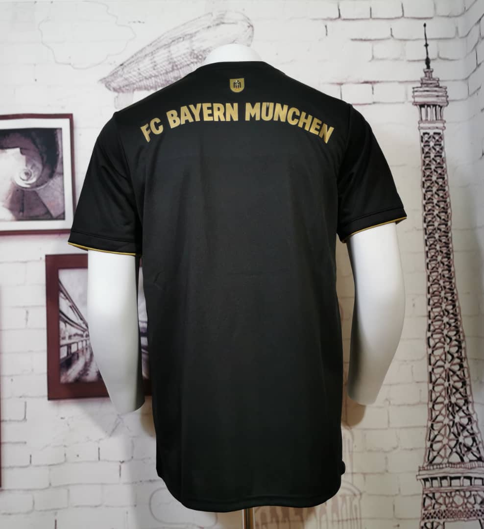 Bayern Munich 21-22 Visit fan version