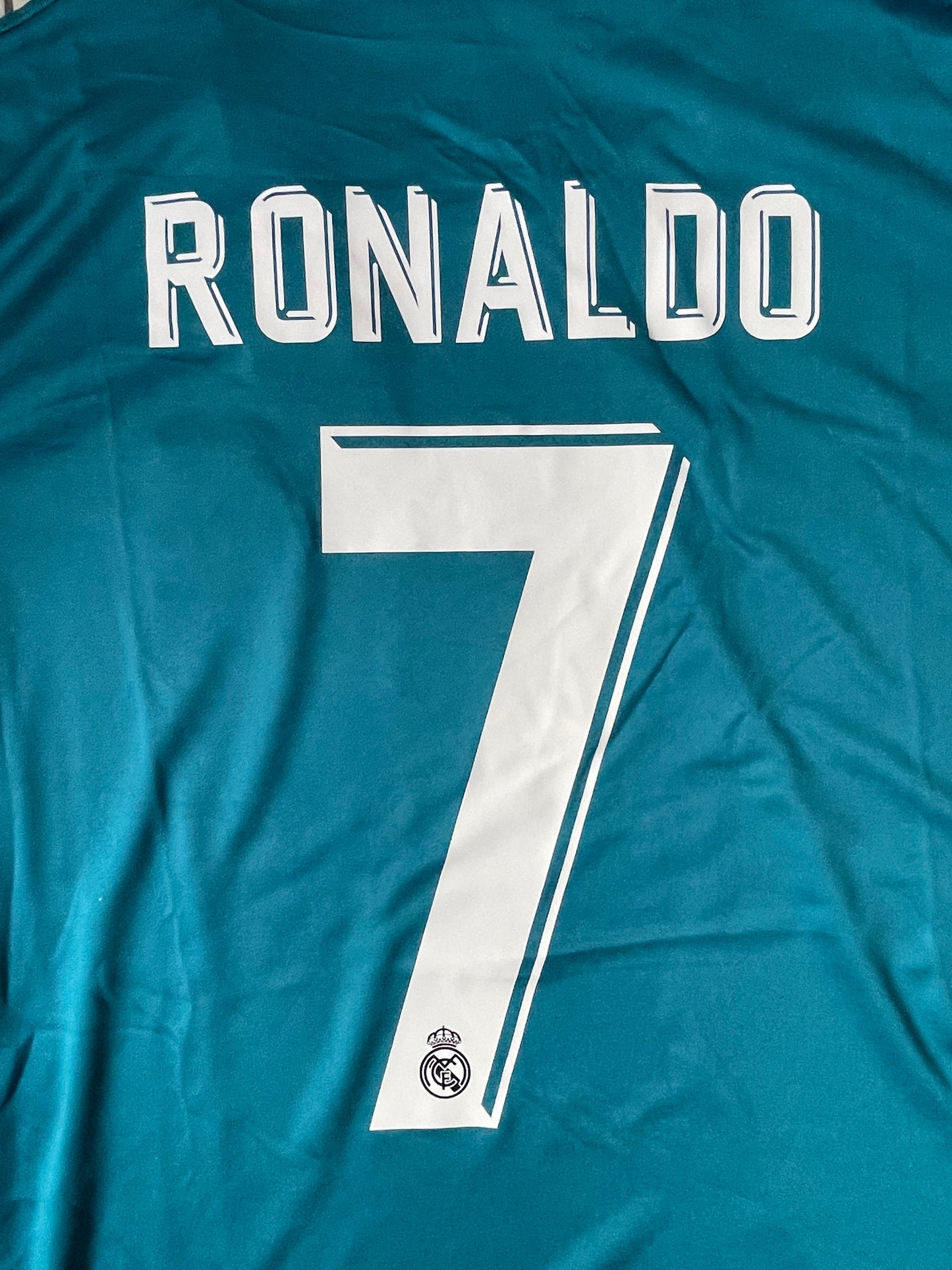 Real Madrid 17-18 Alternative Long Sleeve