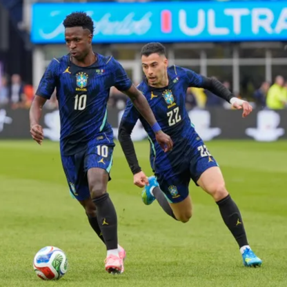 Brasil Mundial 2026 Jordan Visitante versión jugador manga larga