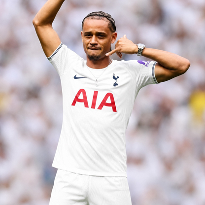Tottenham 2026/27 local versión jugador