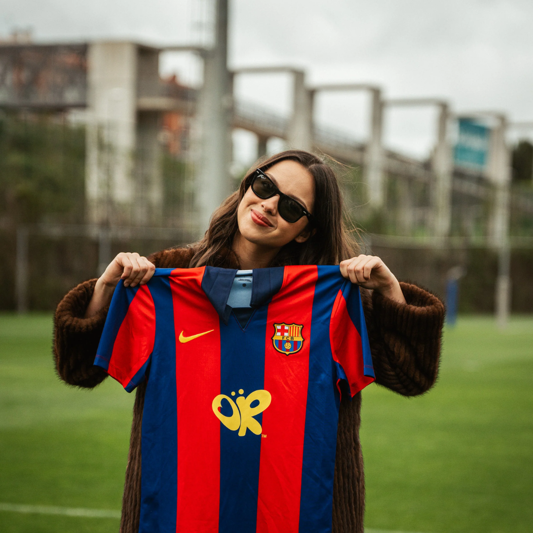 Barcelona x Olivia Rodrigo Retro Vintage