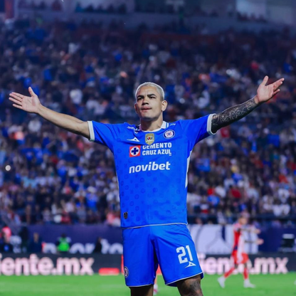 Cruz Azul 2026/27 local versión jugador