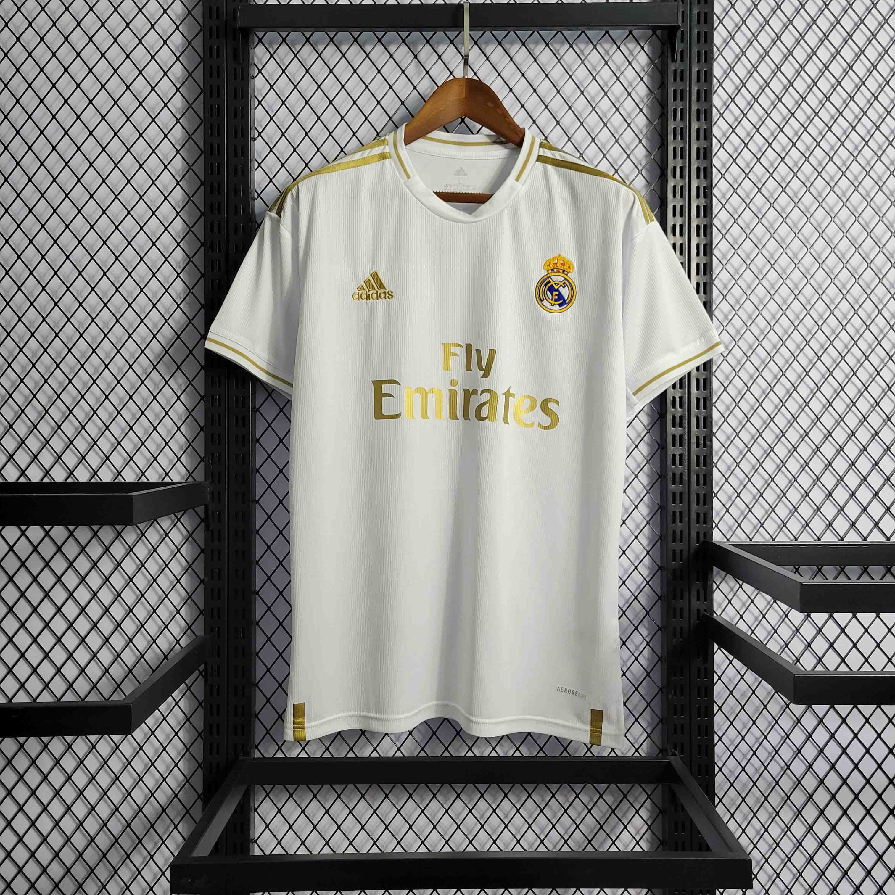 Real madrid 19 kit online