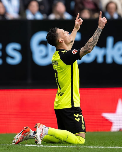 Real Madrid 24-25 Home Fan Version