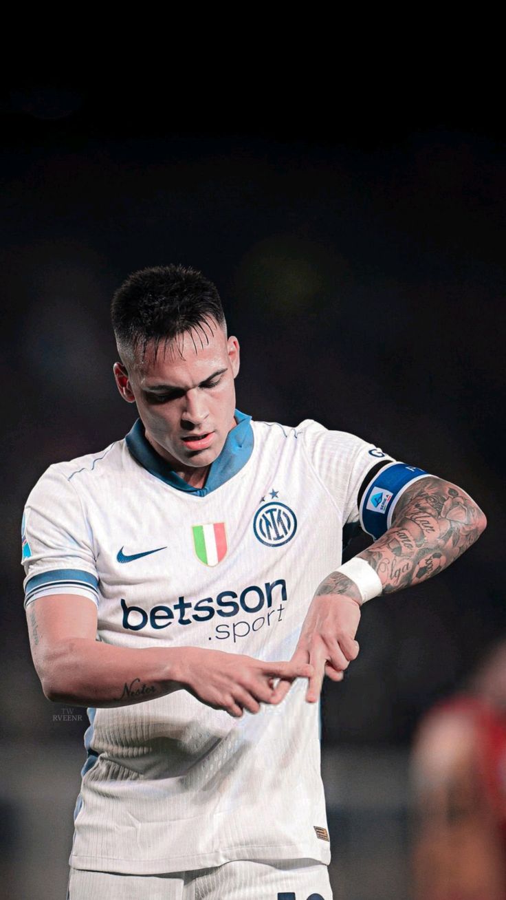 Milan 23-24 Pleasures player version