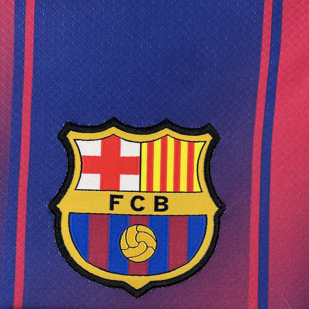Barcelona 25-26 Local versión fan
