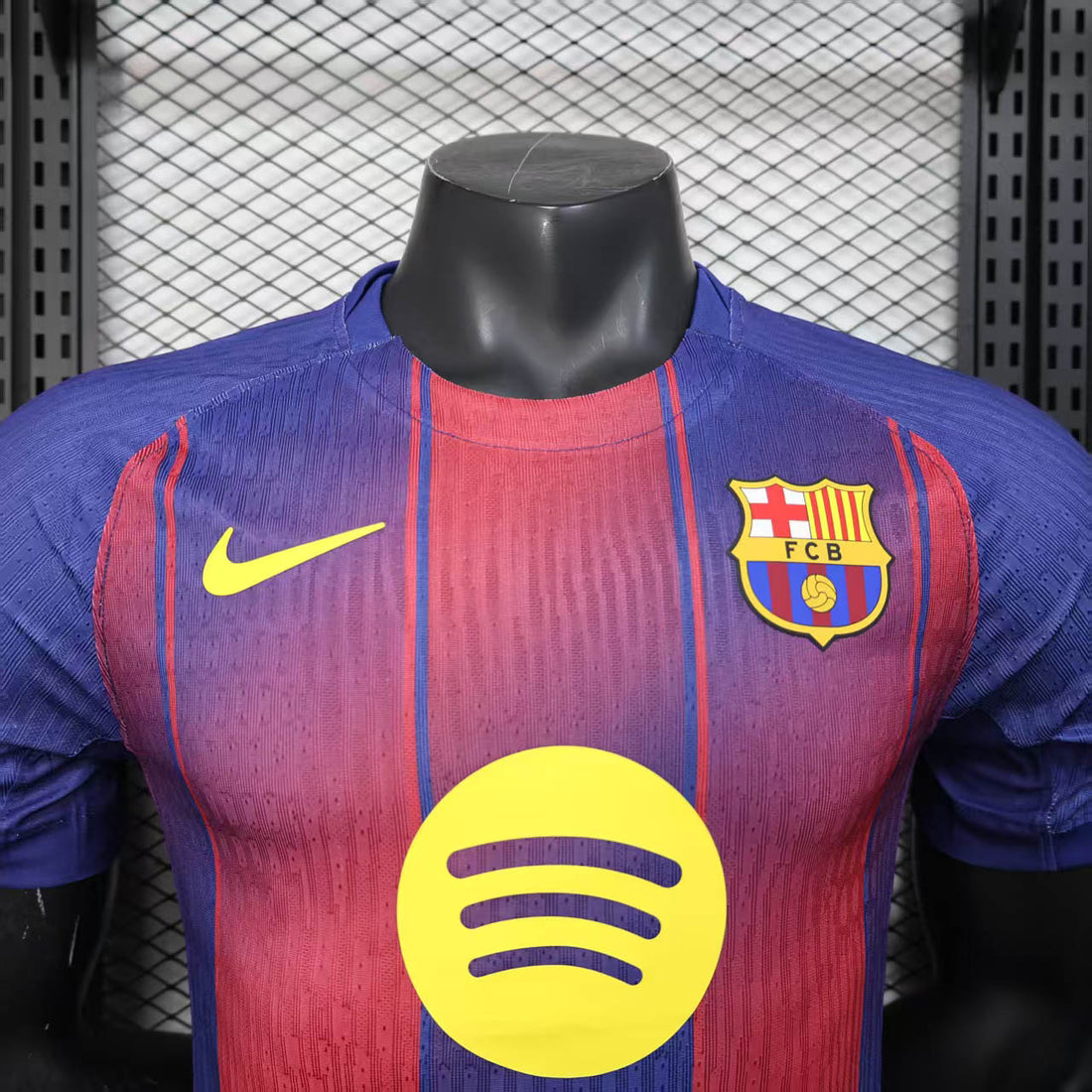 Barcelona 25-26 Local versión jugador
