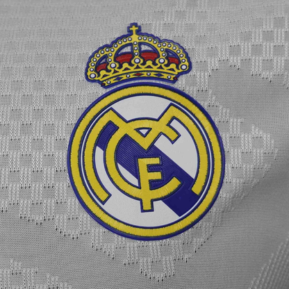 Real Madrid 2026-2027 Local – Versión Jugador