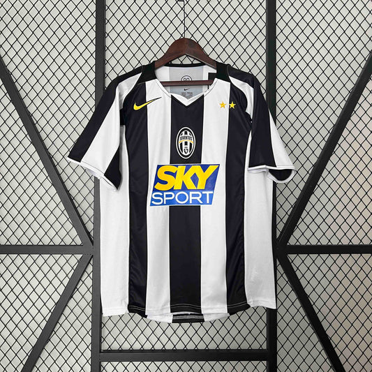 Juventus 04-05 Home short sleeve