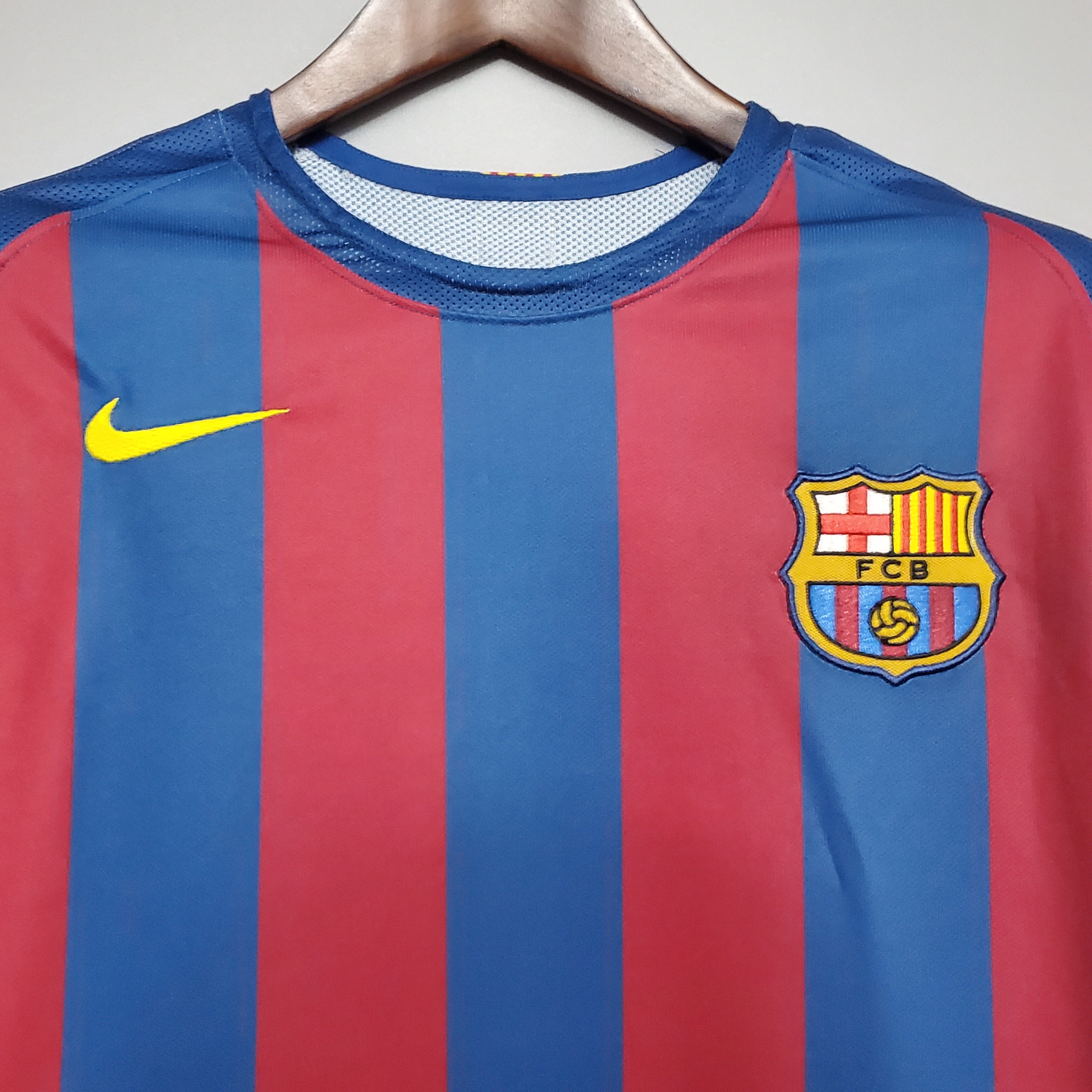 Barcelona 05-06 Home long sleeve – Club de Jerseys