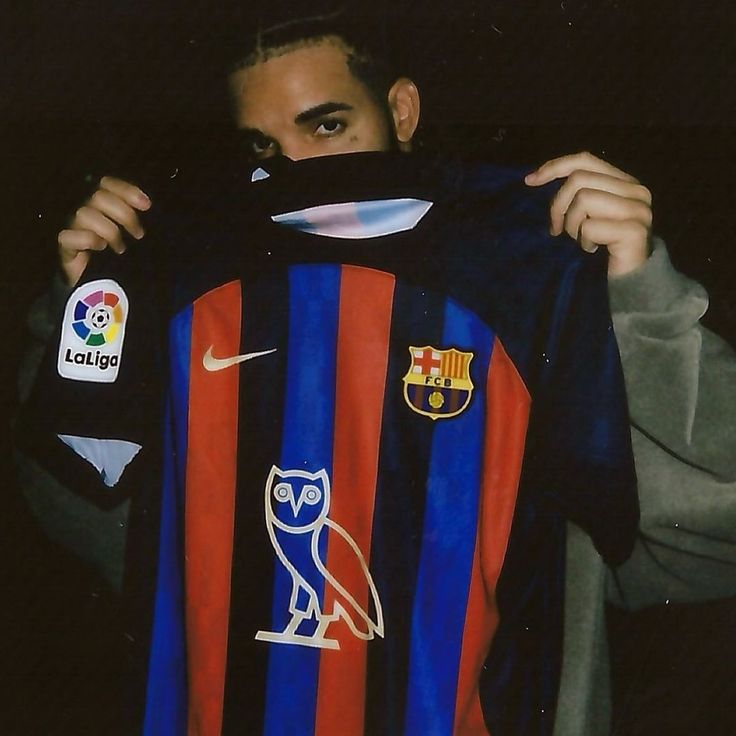 Barcelona 22-23 Rosalia fan version