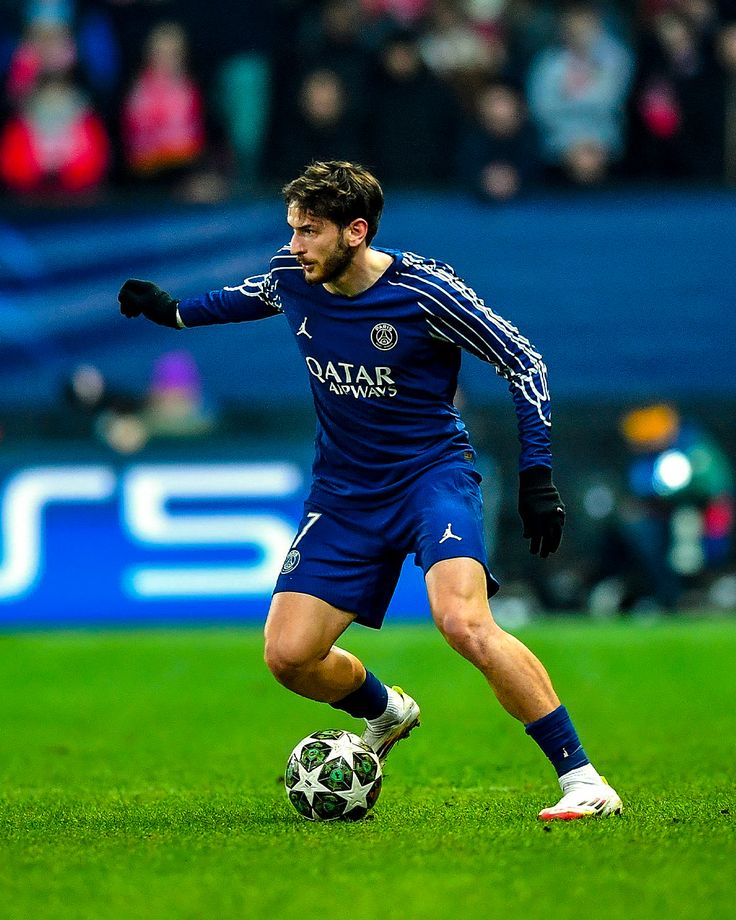 Barcelona 24-25 Visit player version