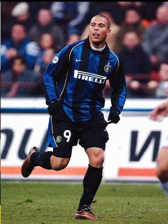 Inter de Milan 01-02 Local