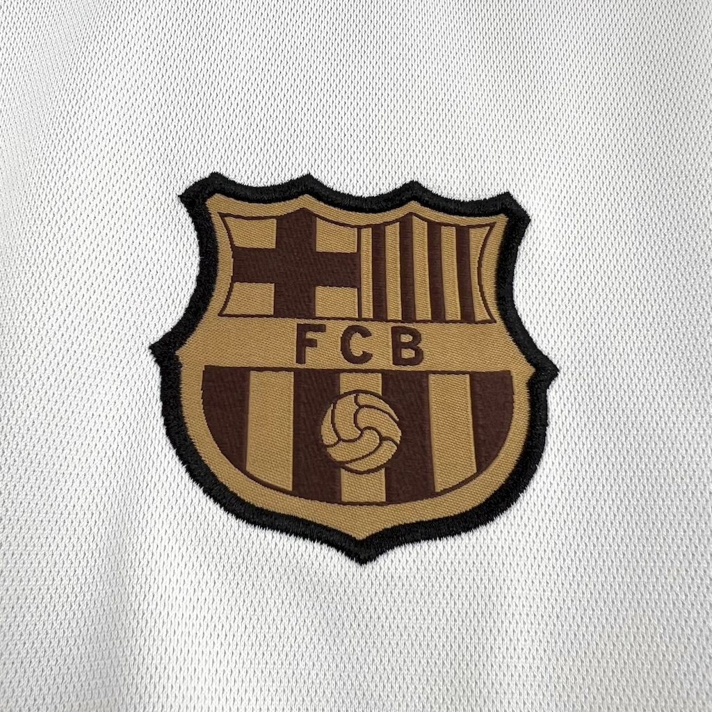 Barcelona 24-25 Visit fan version