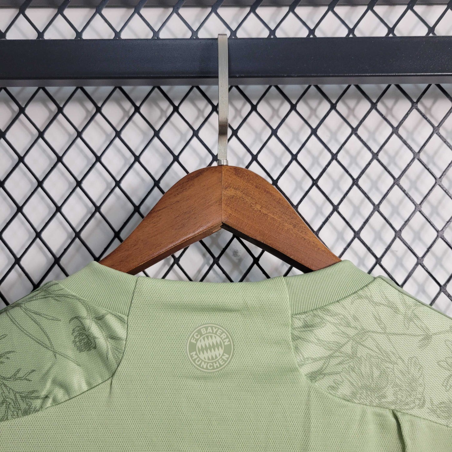 Bayern Munich 23-24 Oktoberfest player version