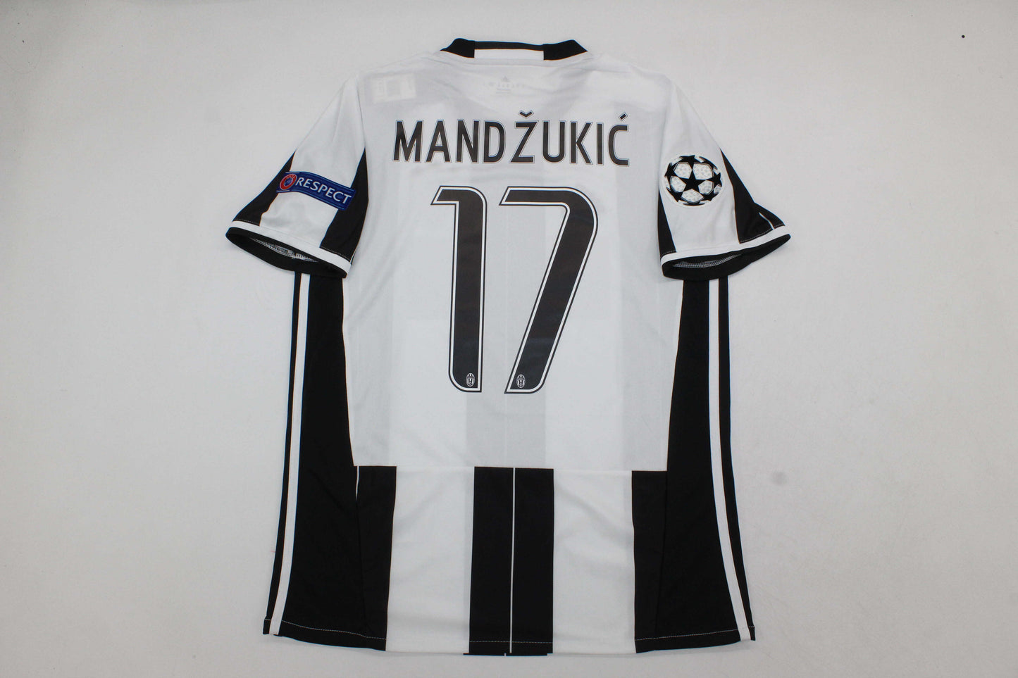 Juventus 15-16 Away short sleeve