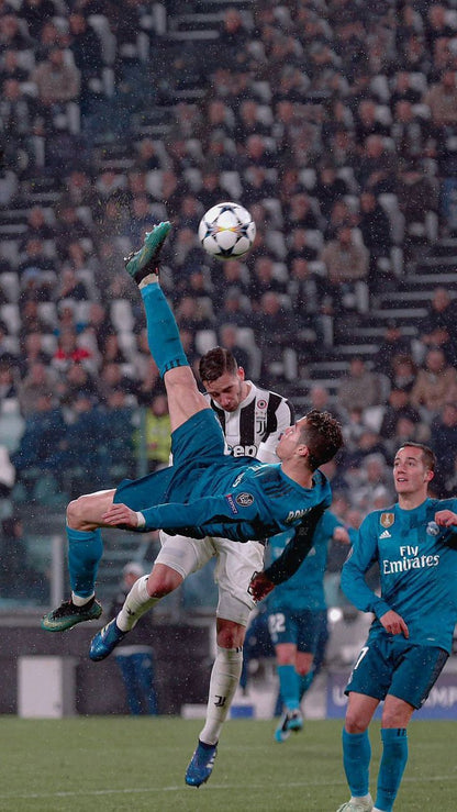 Real Madrid 17/18 Local manga corta - ENVÍO RÁPIDO