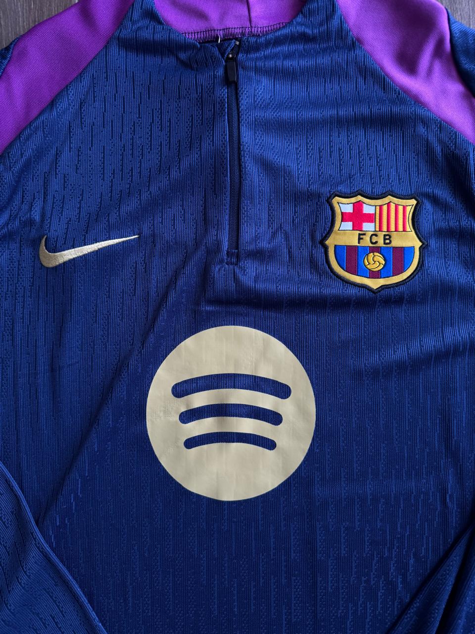 Chamarra de Entrenamiento FC Barcelona Versión Jugador