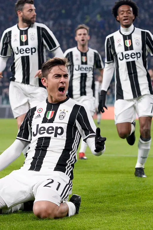 Juventus 15-16 Away short sleeve